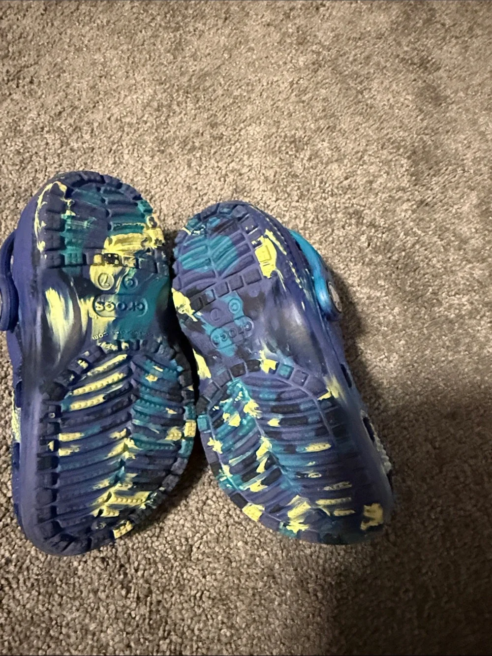 Toddler crocs 7c never worn